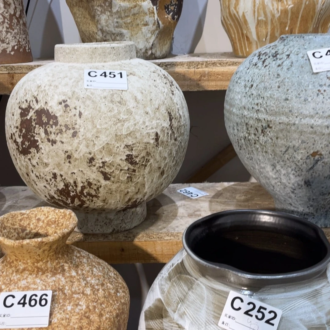 白泥花瓶景德镇陶瓷艺术研究院
