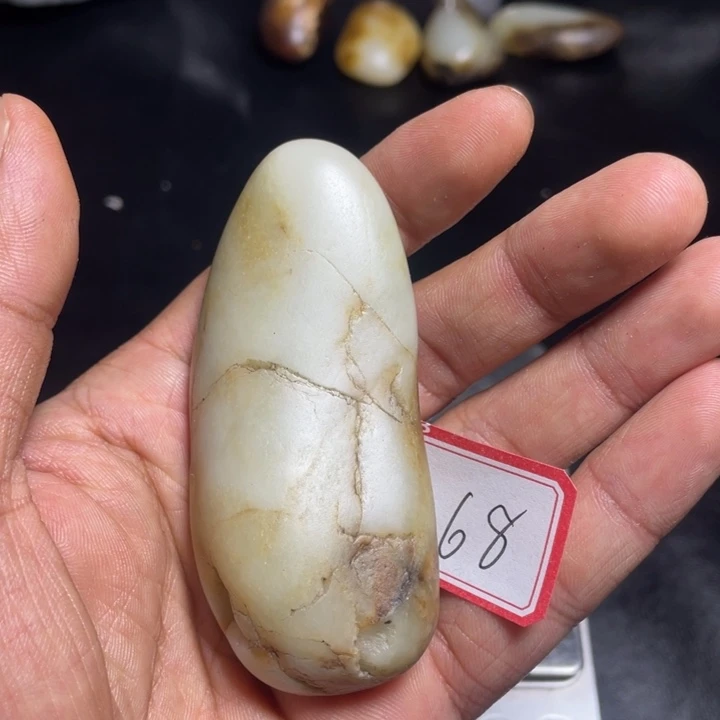 和田玉未镶嵌颈饰68