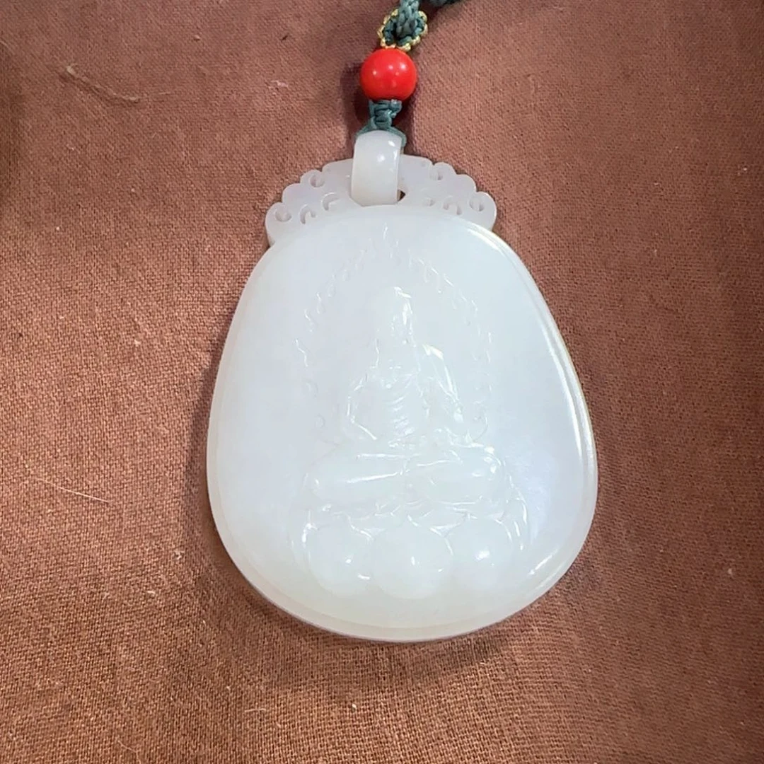 和田玉未镶嵌耳饰