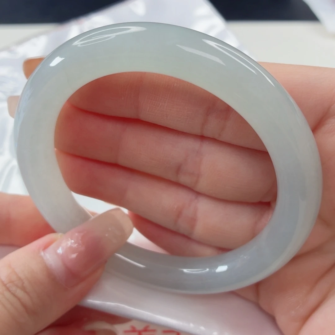 翡翠未镶嵌手镯缅甸天然A货翡翠55.9