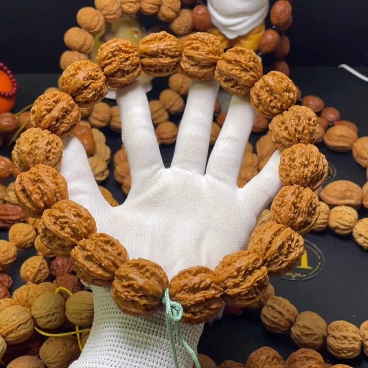 手串文玩核桃灯笼