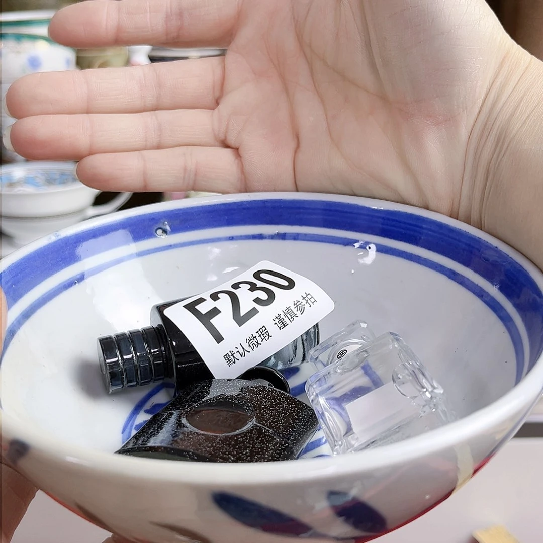 瓷片玥*^_^losloloopoploluomulo