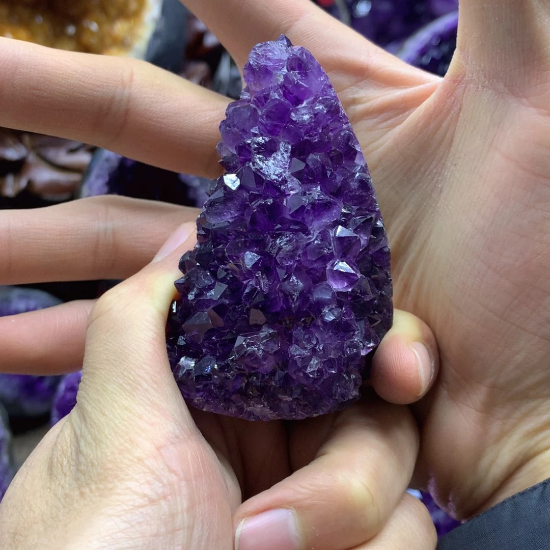 紫晶大型摆件（非配饰）未镶嵌