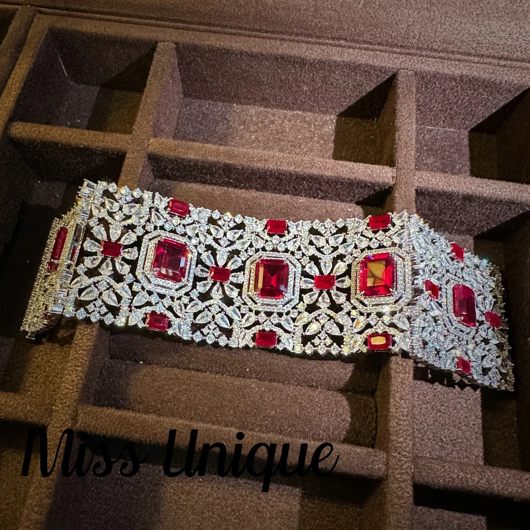 D7006宽版红色方糖手链