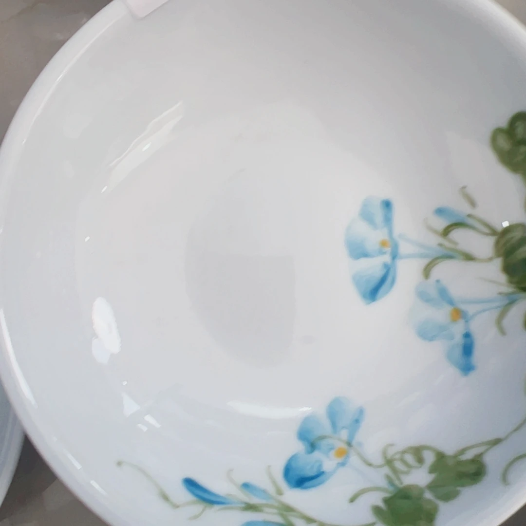 景德镇陶瓷手工手绘制作