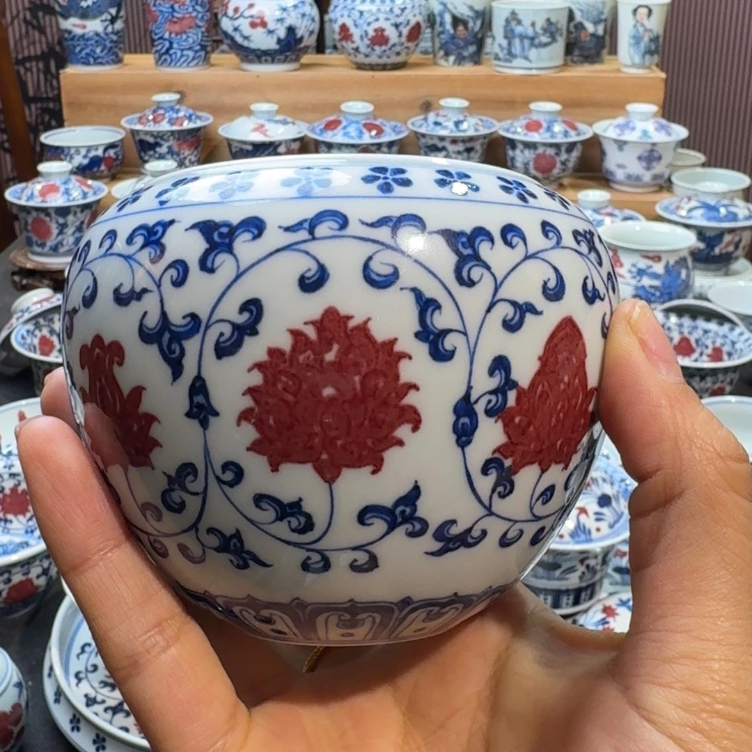 唐***布缠枝莲釉里红水洗水洗
