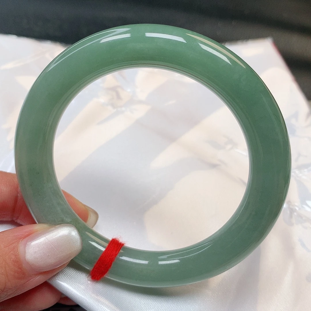 翡翠手镯未镶嵌翡翠手镯251号