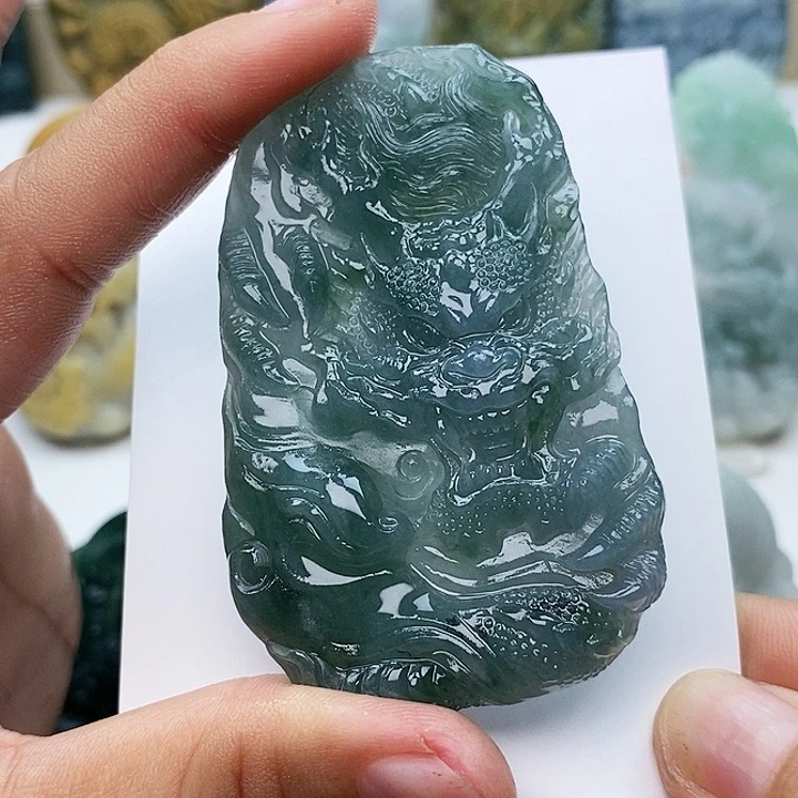 未镶嵌定制翡翠龙牌