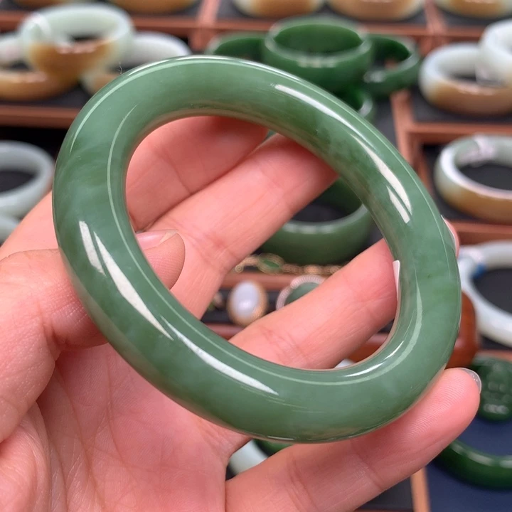 和田玉（碧玉）手镯未镶嵌55