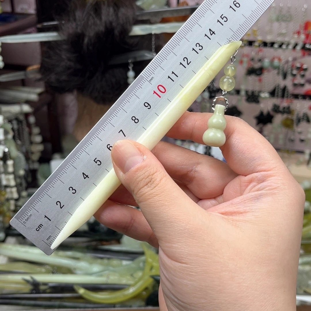岫玉未镶嵌发饰长度15厘米左右
