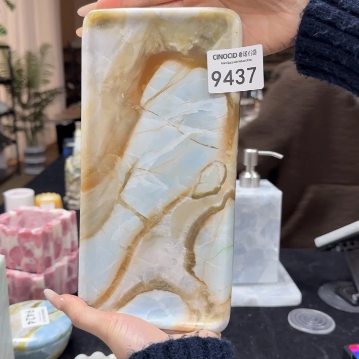 马尔代夫蓝舒芙蕾罐9419