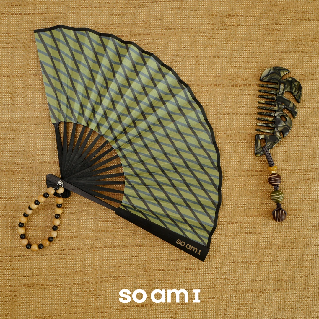 合金树脂婚庆饰品 so am i 格纹扇 龟背竹梳子醋酸材质
