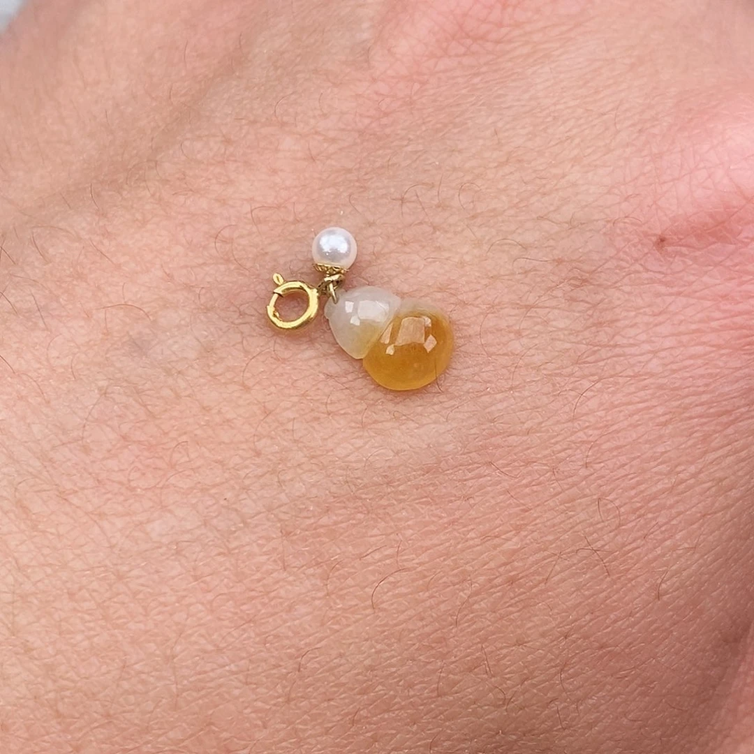 翡翠颈饰18K金镶嵌葫芦