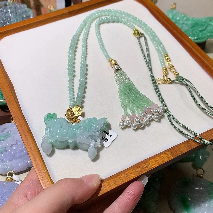 颈饰未镶嵌翡翠翡翠吊坠