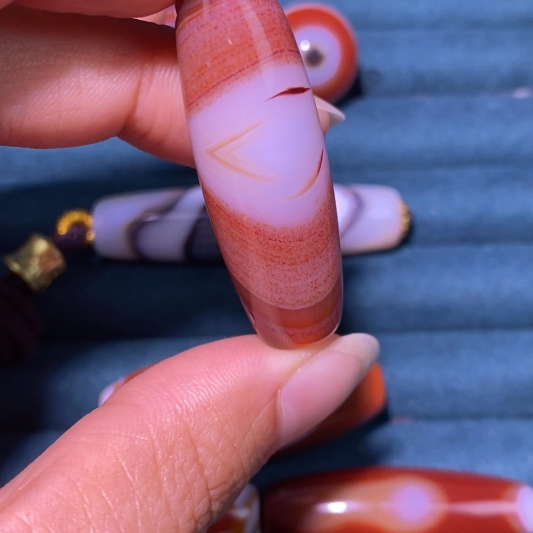 未镶嵌玛瑙/玉髓珠宝奇石