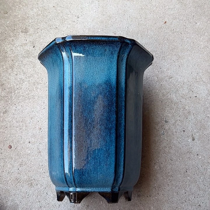 紫砂花盆宜兴紫砂花盆口20.26瑕疵脚嗑釉色不均匀铁子