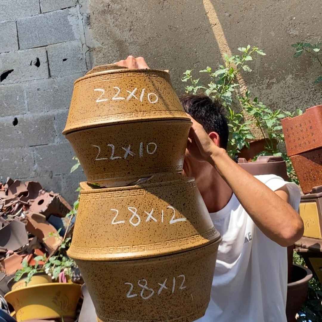 紫砂花盆紫砂器，紫砂壶的时候