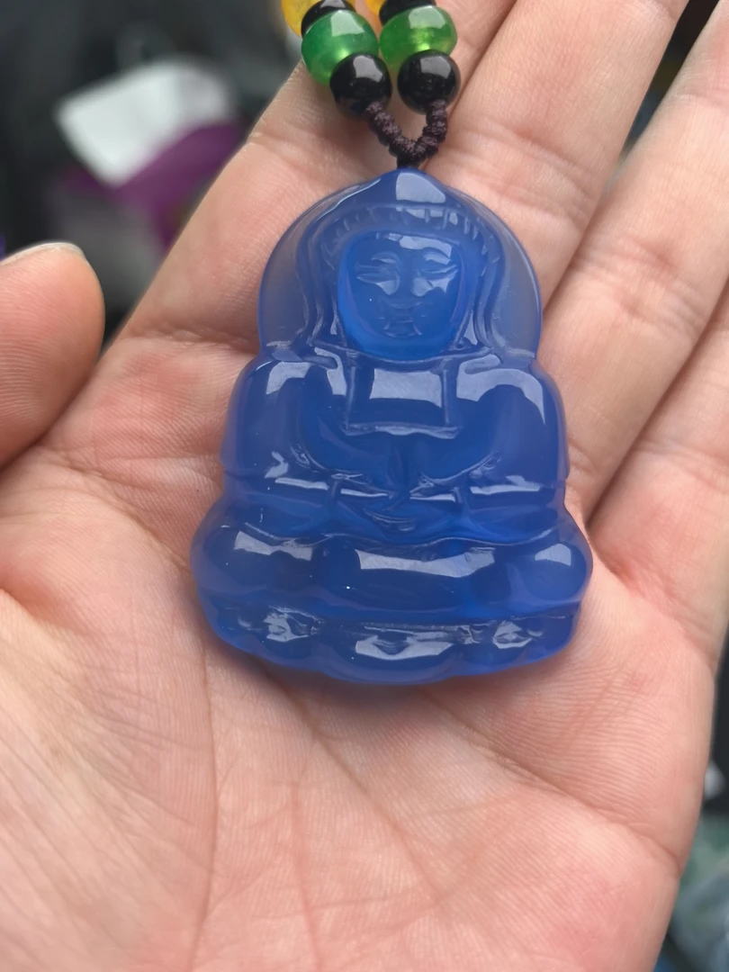 0264天然海蓝之谜、玛瑙玉观音带证书多样性发