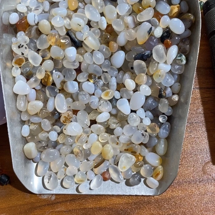 南红玛瑙未镶嵌珠宝奇石