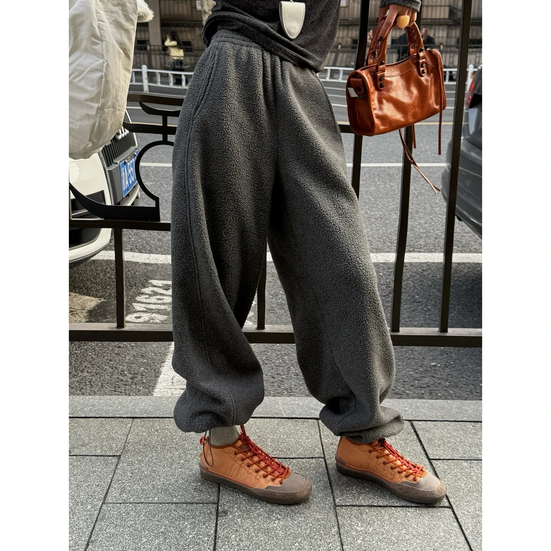 女士新款裤子冬季保暖羊羔绒裤子加厚两穿束脚卫裤宽松加绒休闲裤