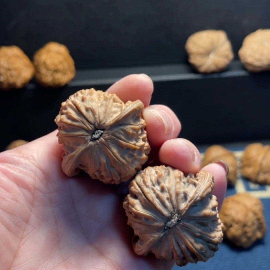 【闪购商品】核桃手串/手链爱***儿磨盘狮子头38