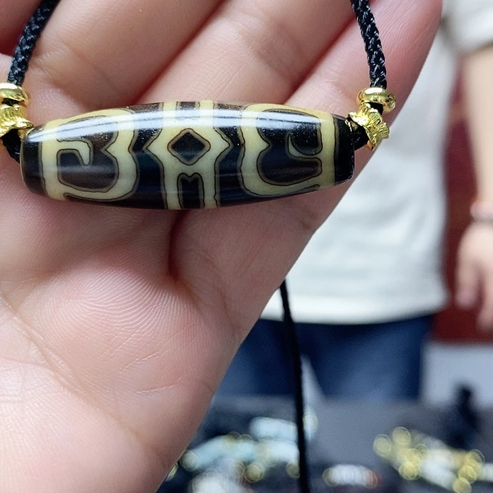 玛瑙/玉髓颈饰合金