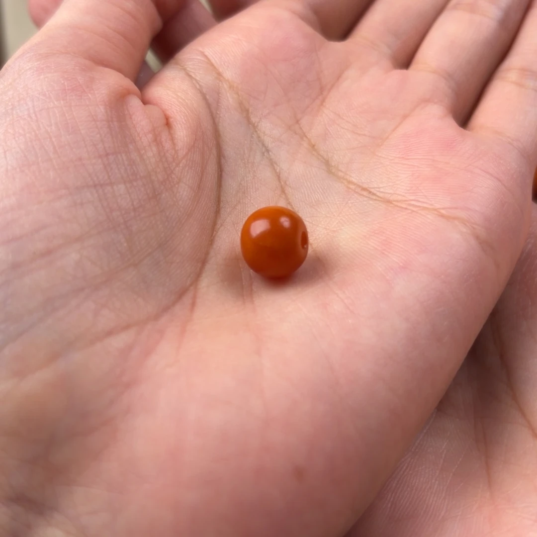 丰***大蜜蜡未镶嵌颈饰老蜜蜡