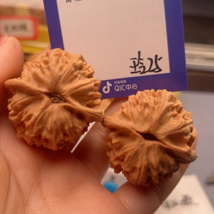 文玩核桃吊坠@**許文玩核桃把件25