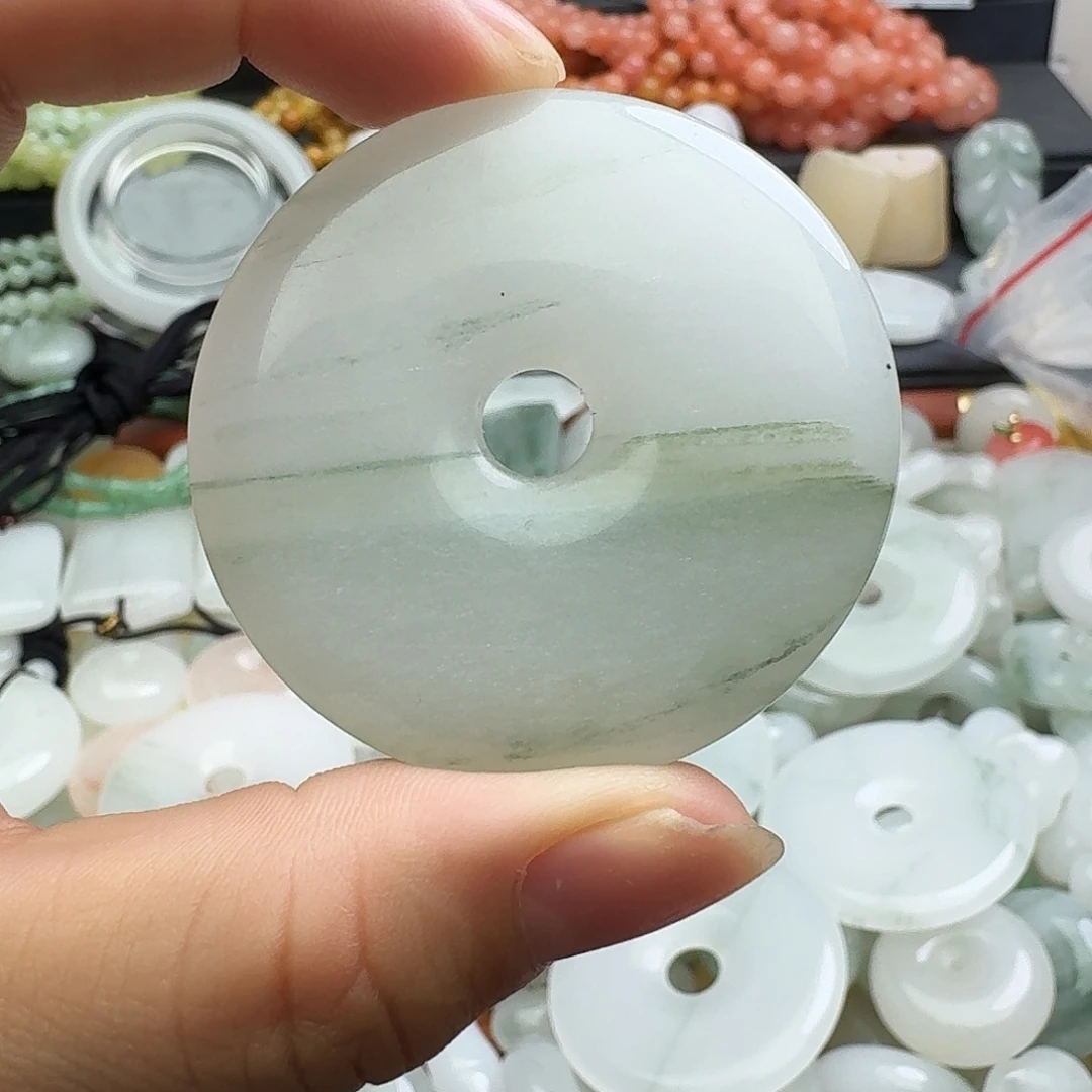 石英质玉未镶嵌颈饰50尺寸平安扣