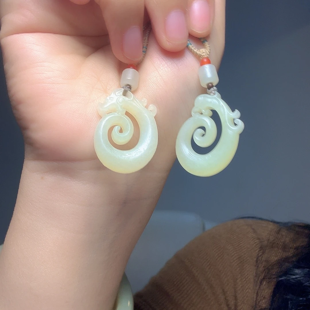 和田玉（糖玉）未镶嵌颈饰