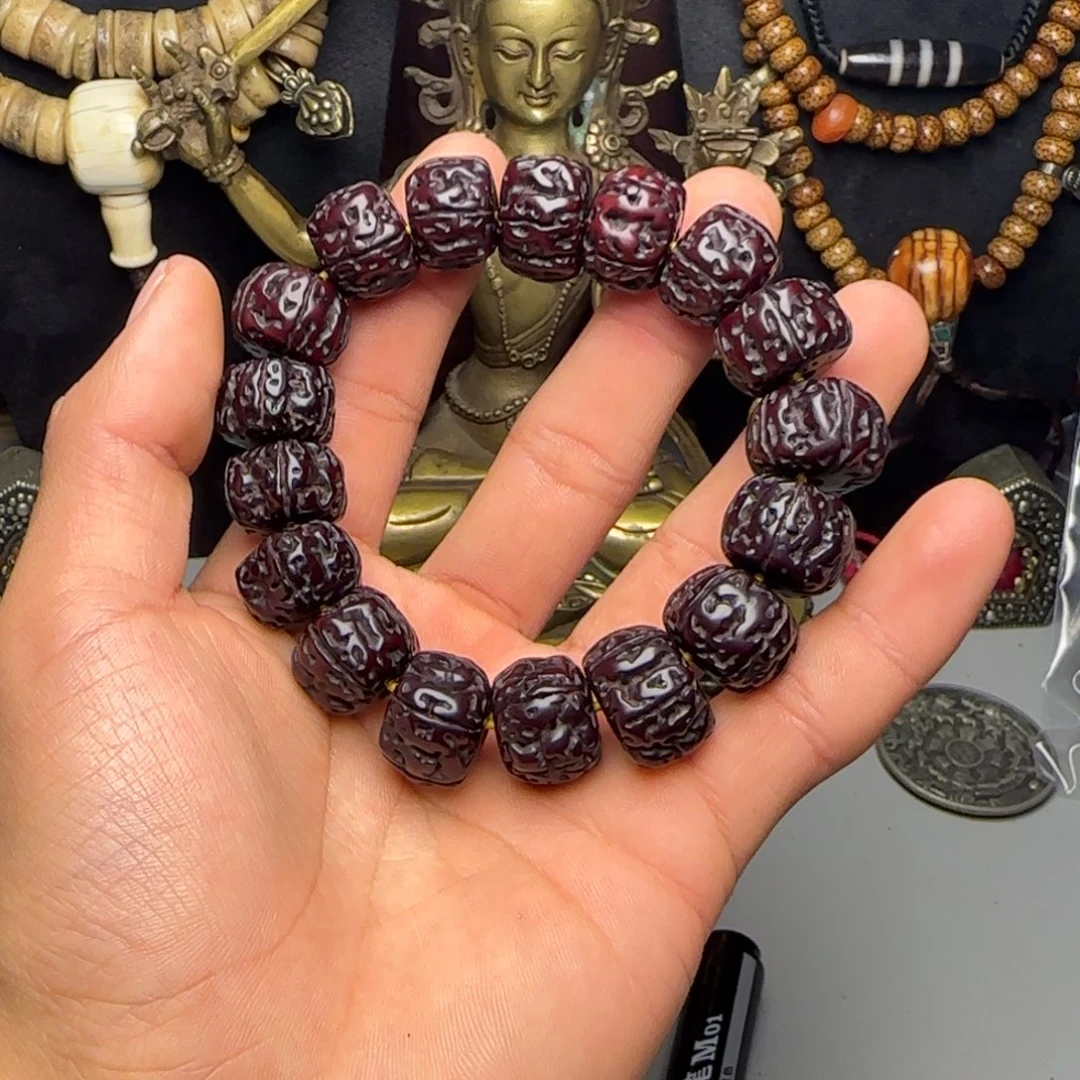 来***吧格桑工艺坊直播间