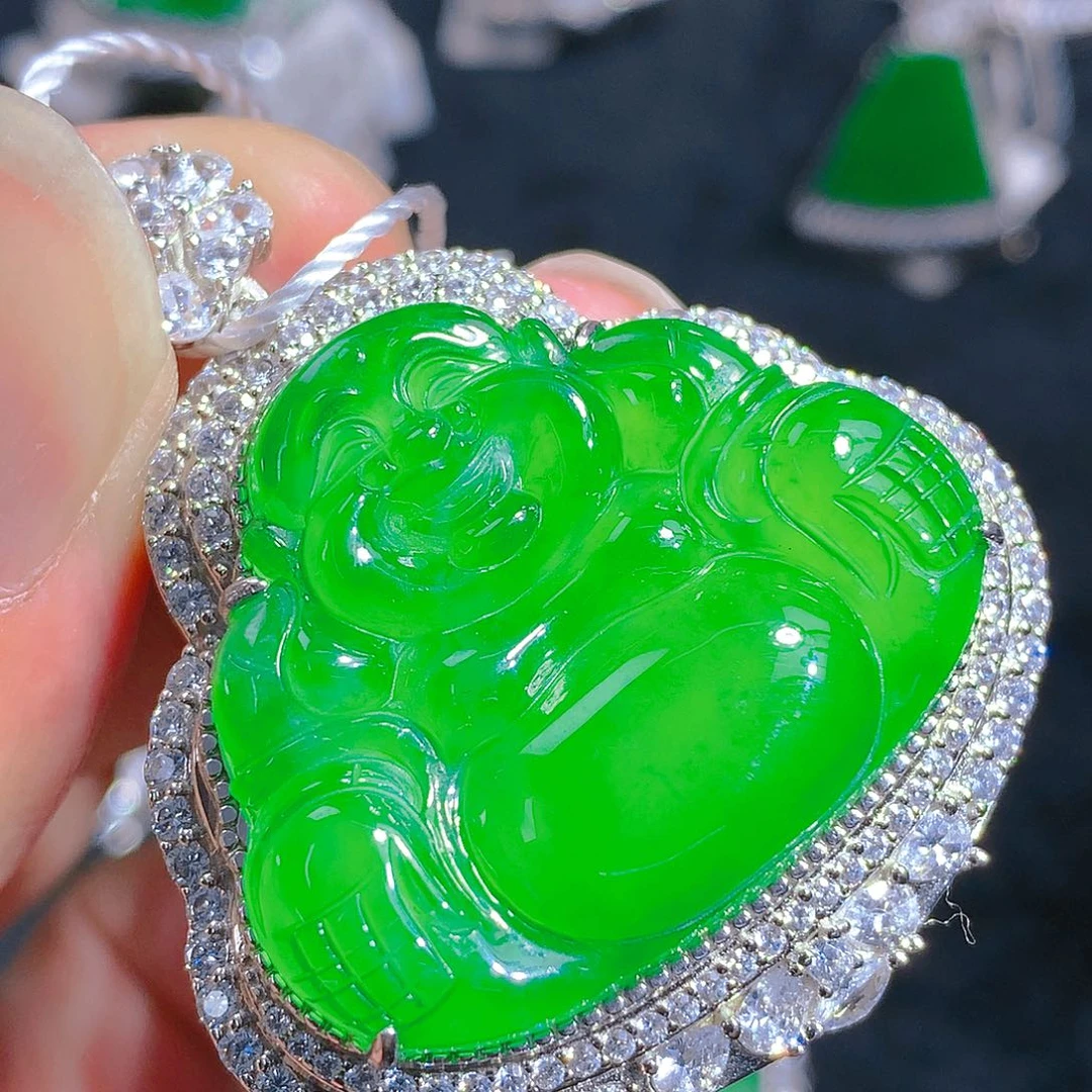 翡翠颈饰银S925镶嵌吊坠