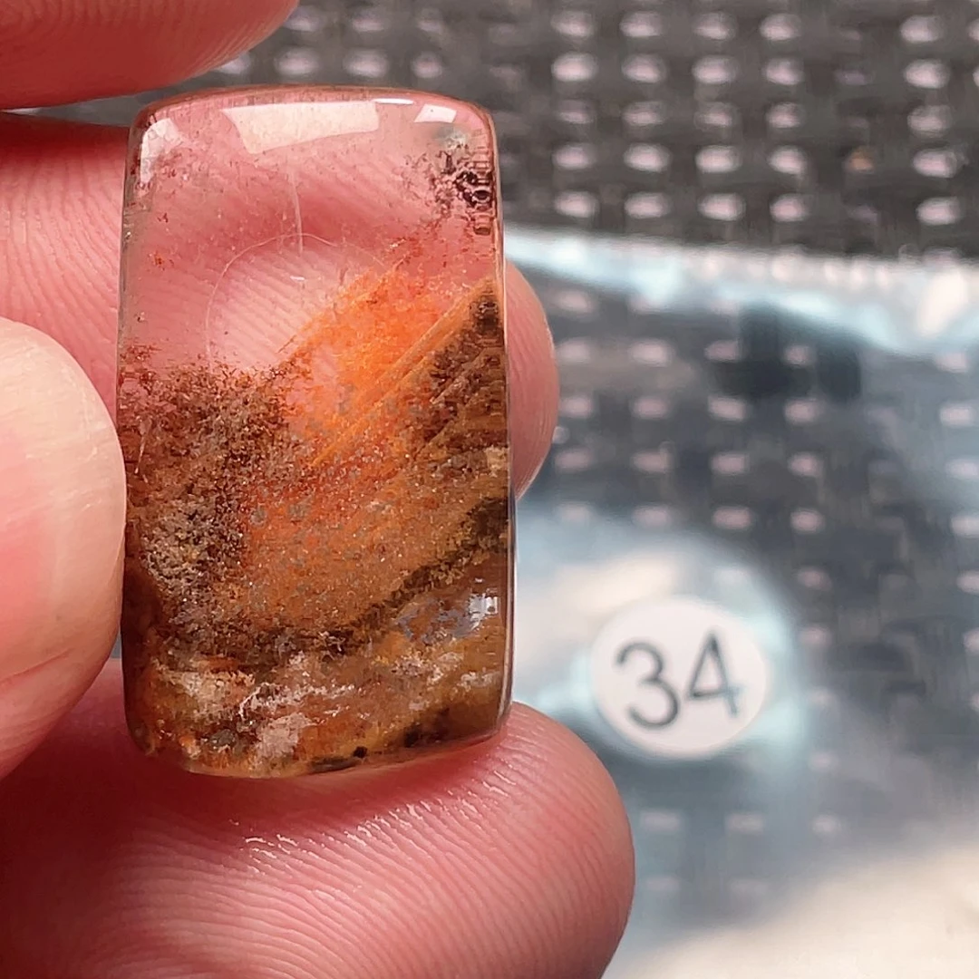 【闪购商品】颈饰未镶嵌水晶范***肥