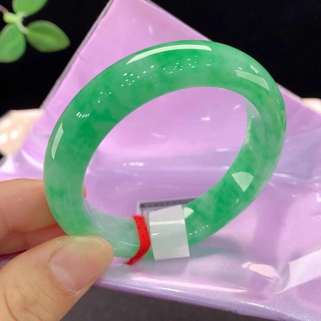 翡翠未镶嵌手镯0364