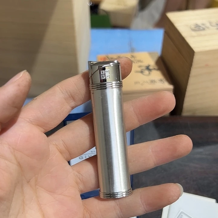 天气炎热需要降温