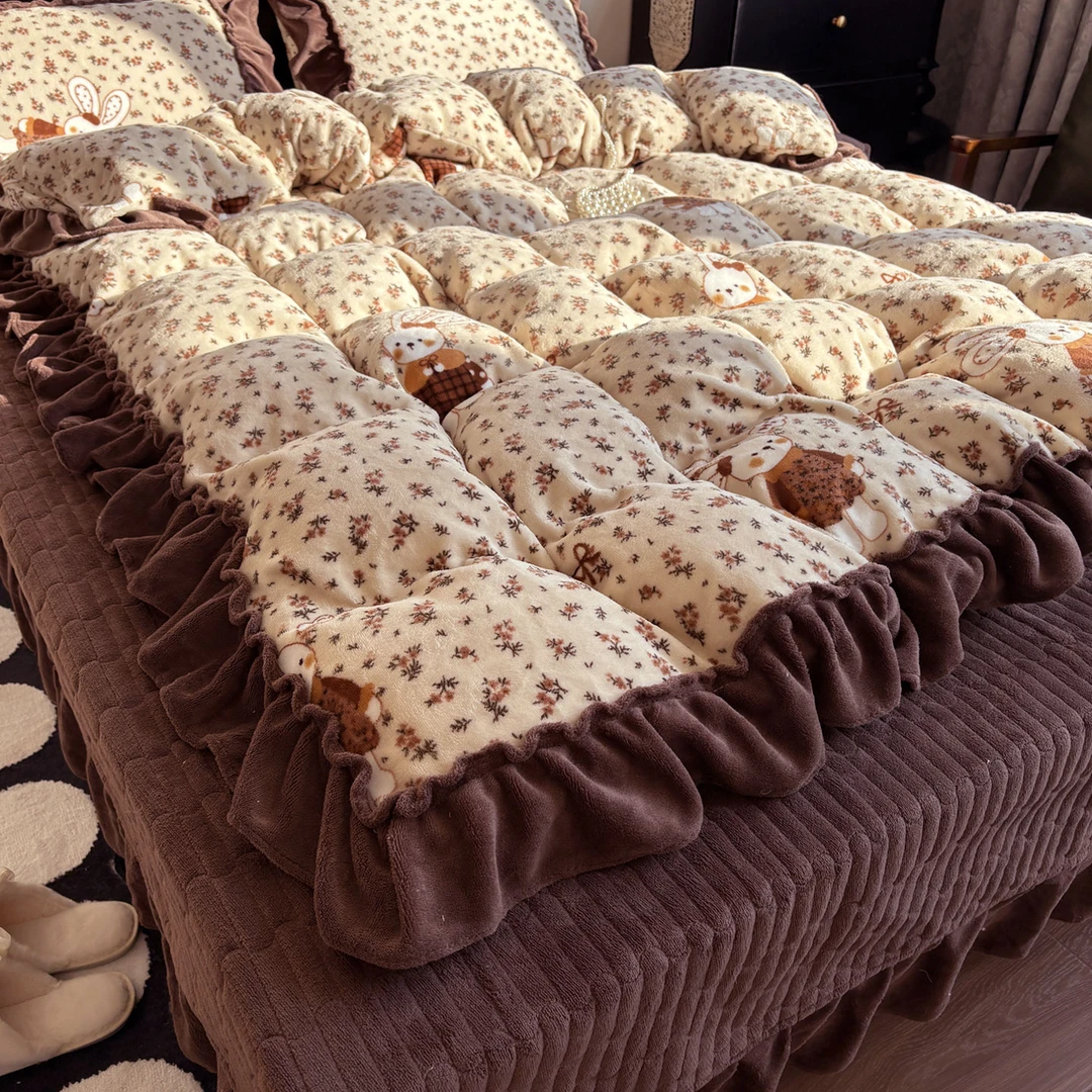 复古小碎花兔加绒牛奶绒四件套床盖款冬季双面珊瑚绒花边被套床单