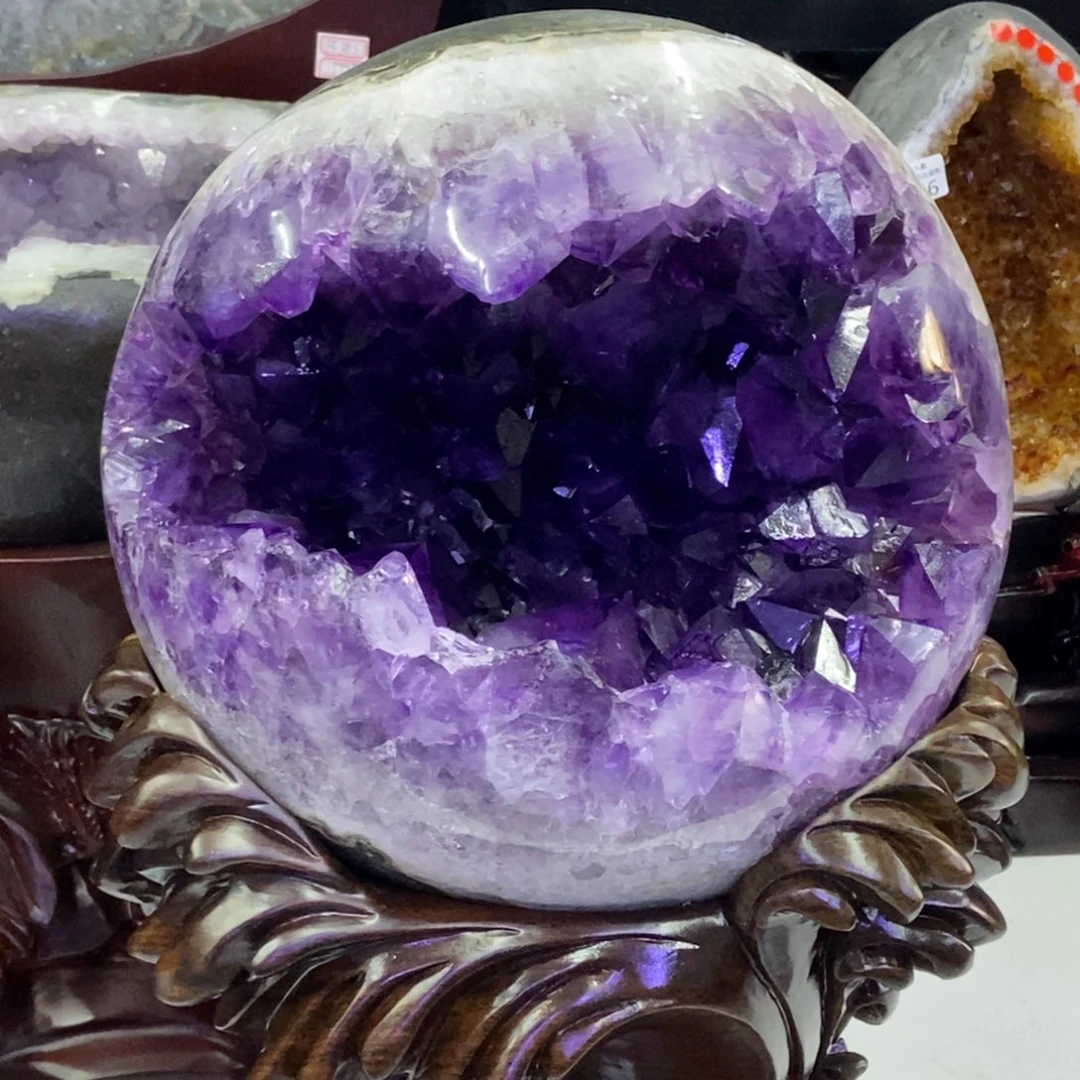 紫晶未镶嵌大型摆件（非配饰）