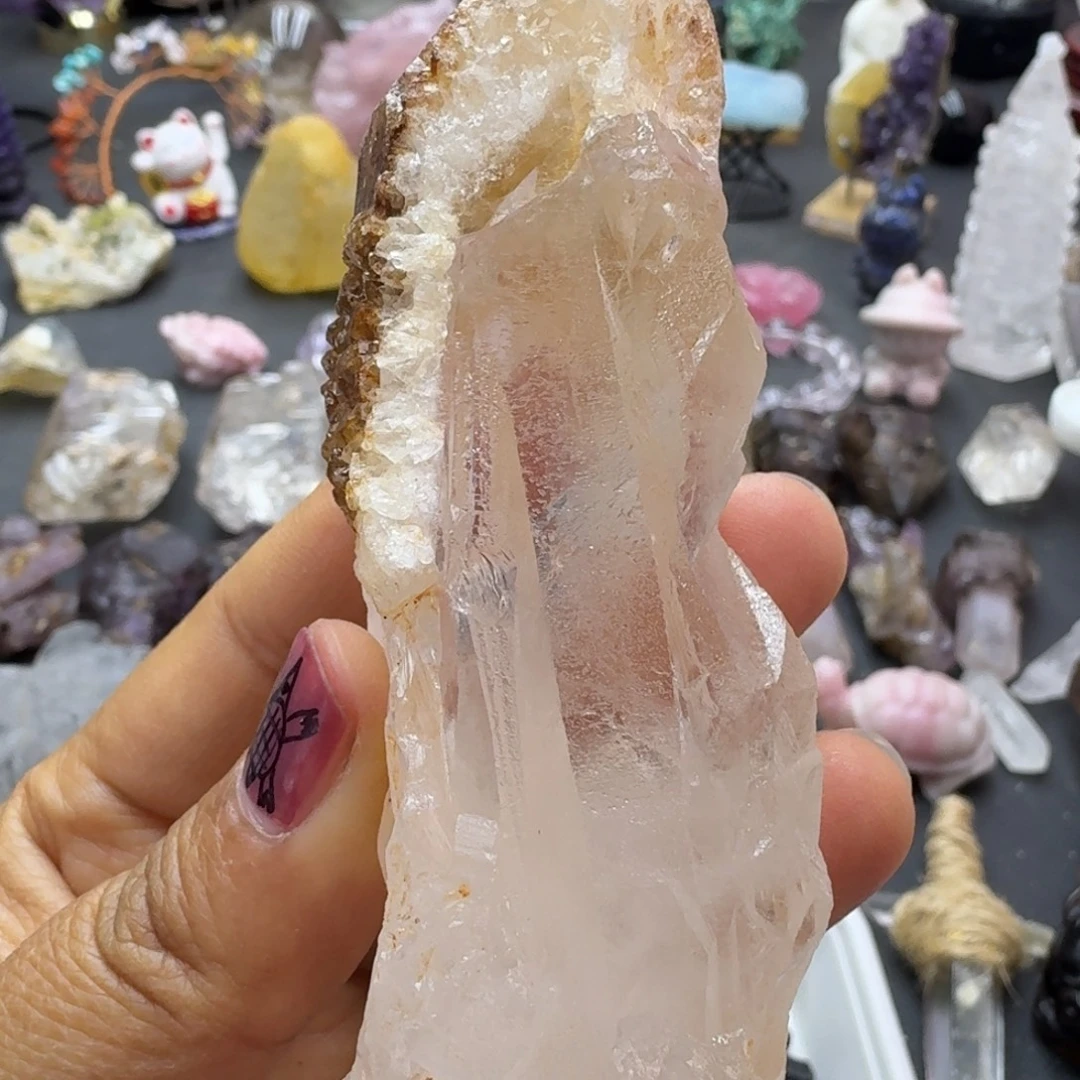 石材喜玛藏晶扭转