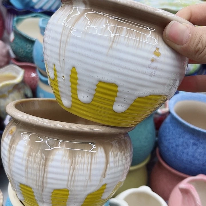 多肉绿植陶瓷花盆9.9包邮，有孔