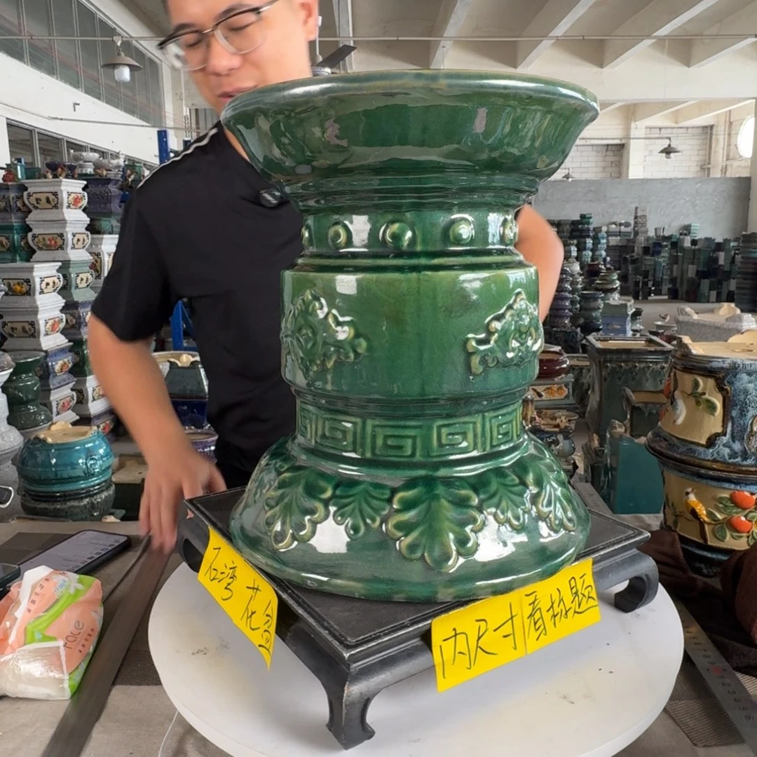 。一风堂石湾花盆 打磨痕迹 面宽30高35