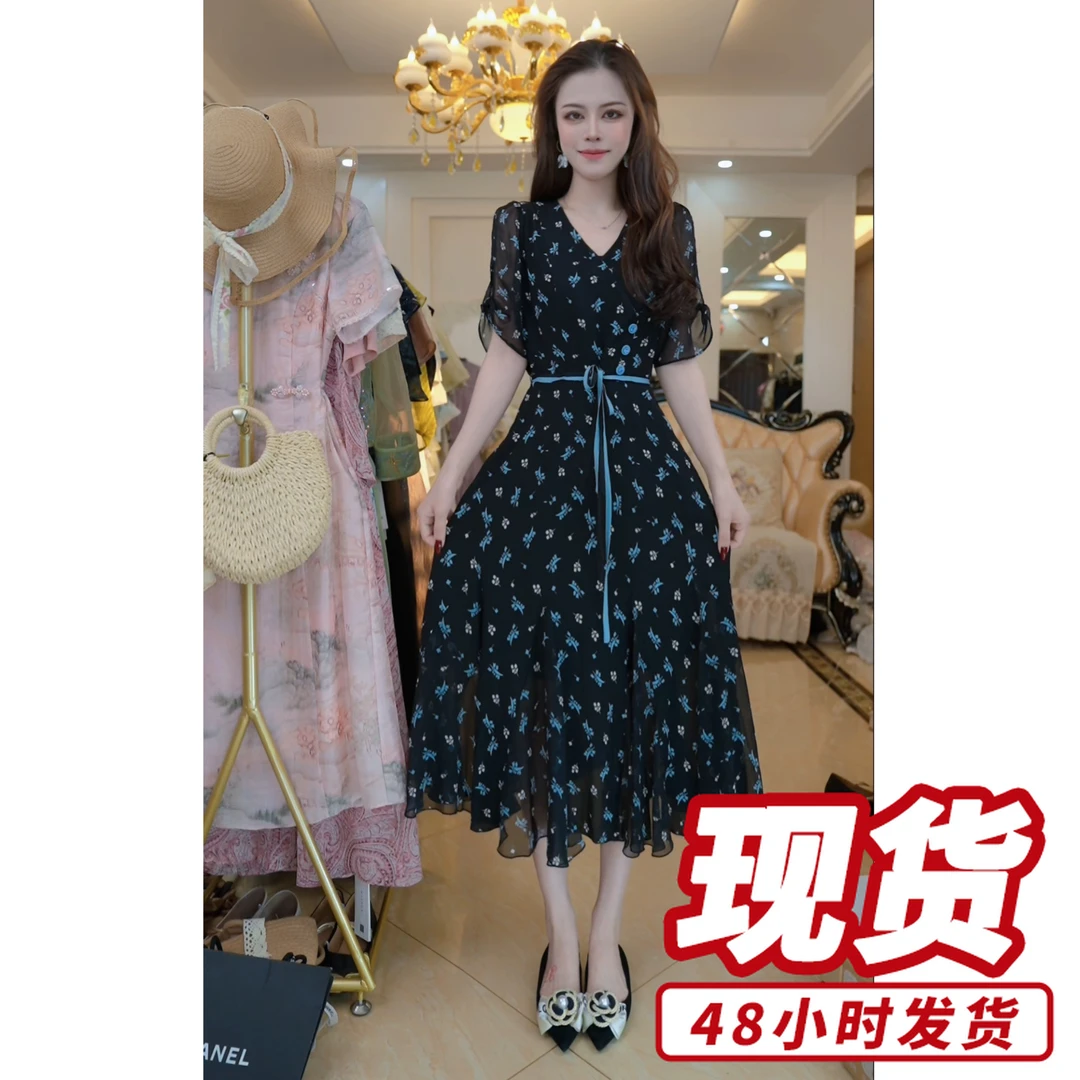 新款时尚气质静奢风洋气百搭连衣裙高级感A5176