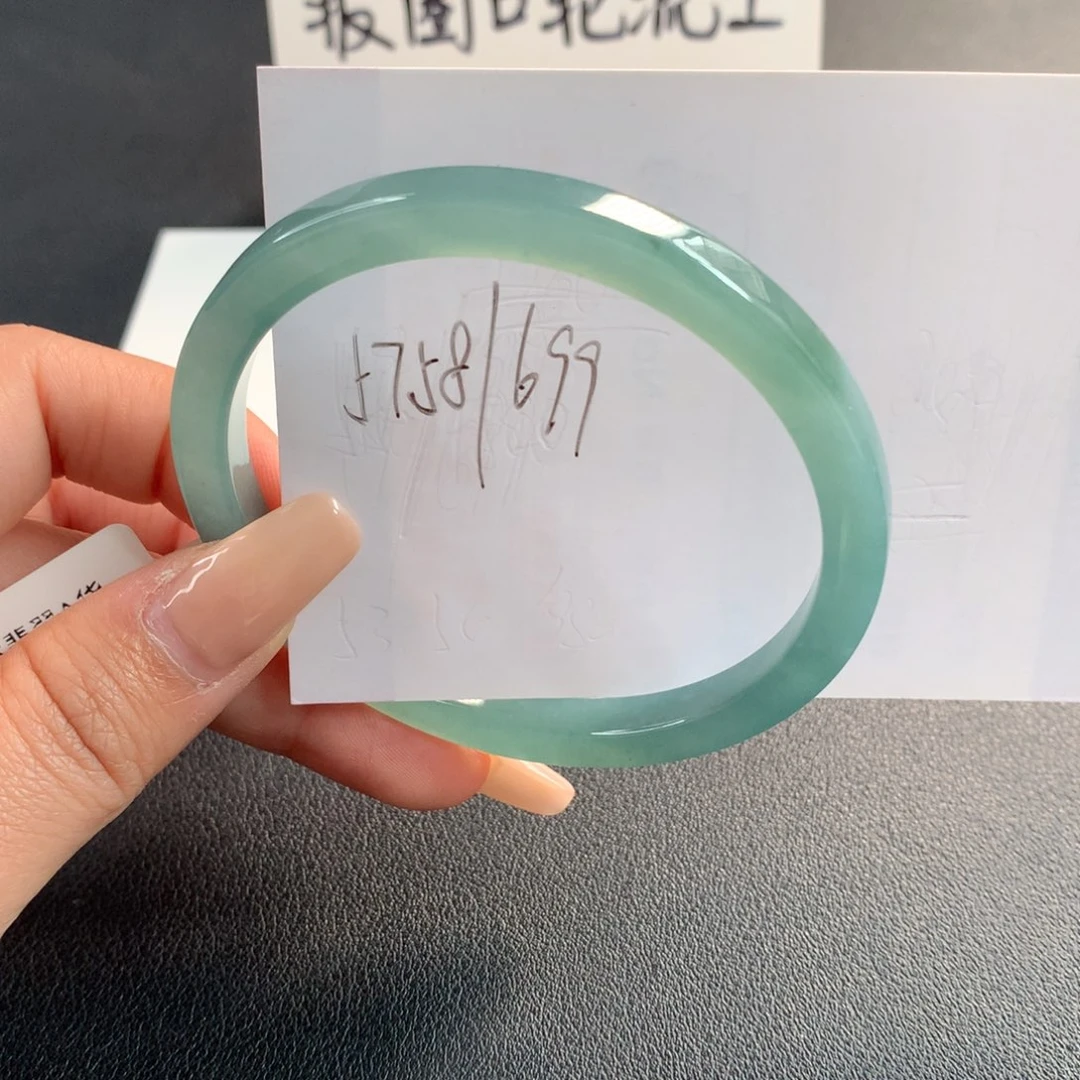 翡翠未镶嵌手镯天然翡翠
