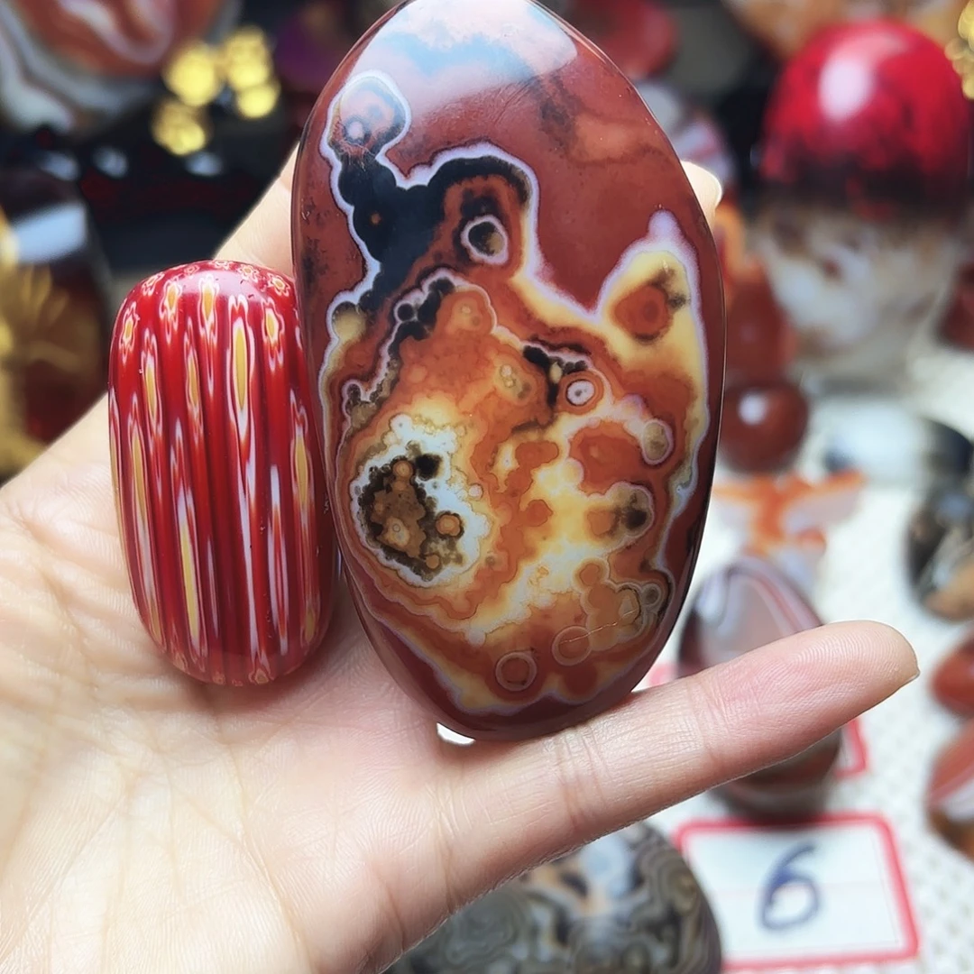 鸡***酒玛瑙/玉髓未镶嵌珠宝半成品