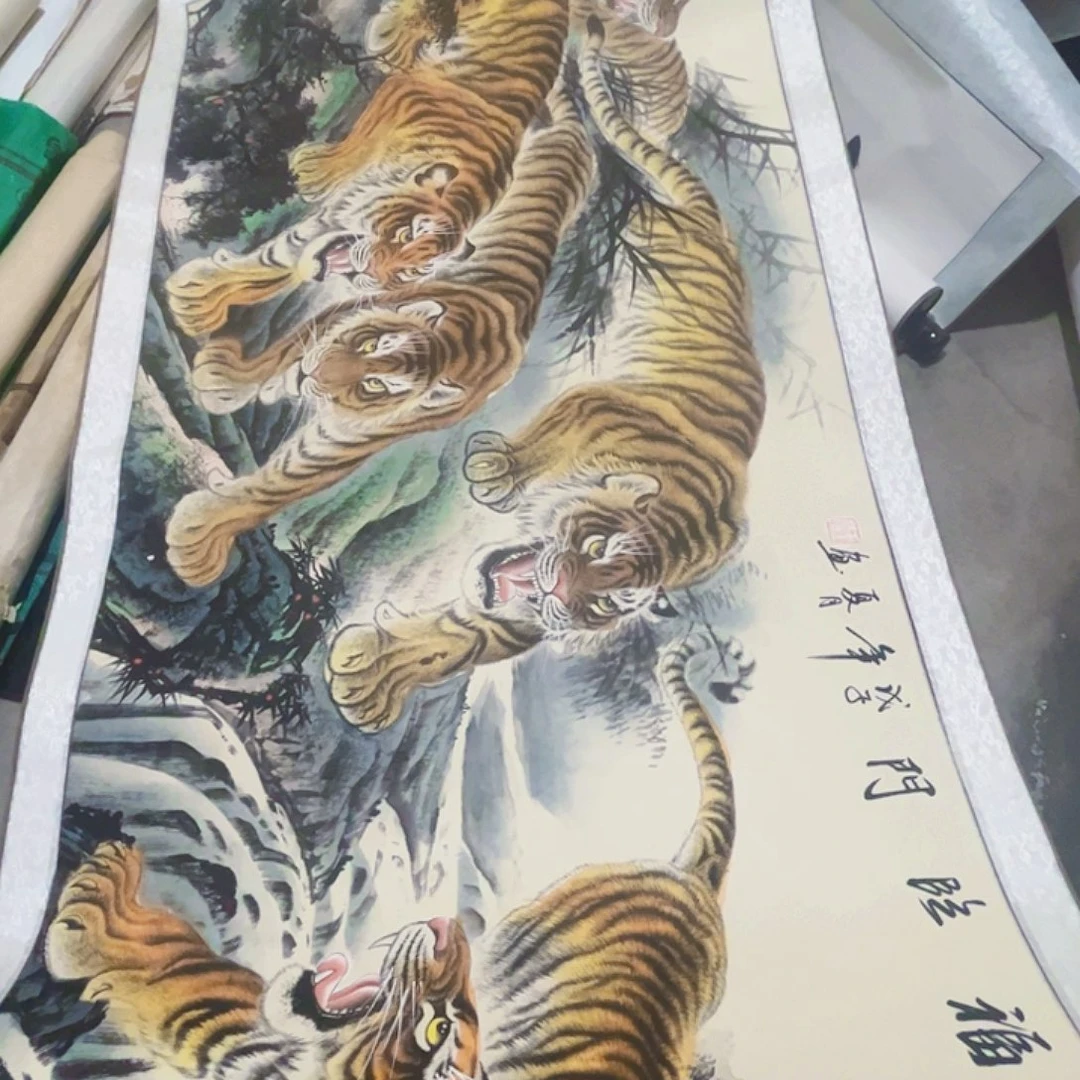 摆件，轴坏，破损，水渍都是正常半手绘