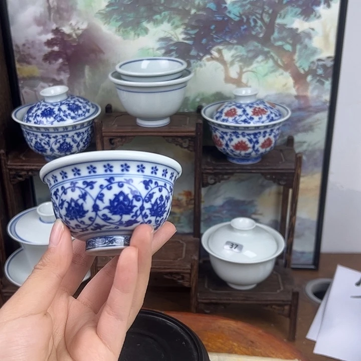 其他瓷缠枝莲小压手