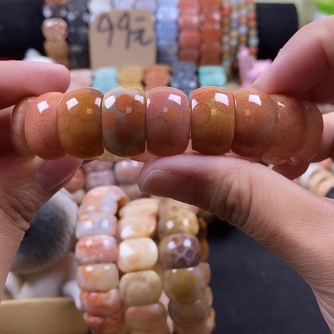 硅化珊瑚（珊瑚玉）未镶嵌手牌 46