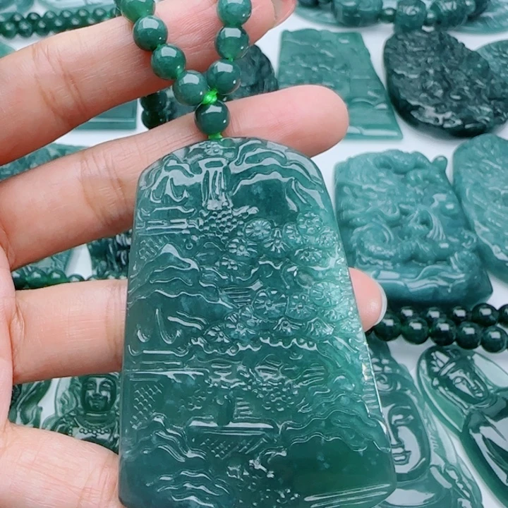 翡翠未镶嵌颈饰多样性发货天然A货翡翠