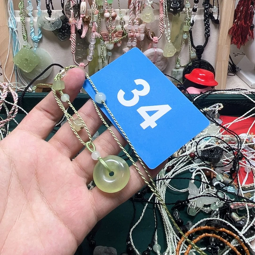 蛇纹石玉合金颈饰