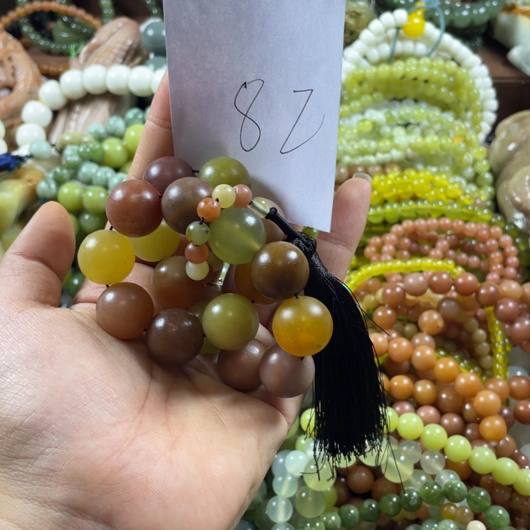 春***夜未镶嵌蛇纹石玉手串