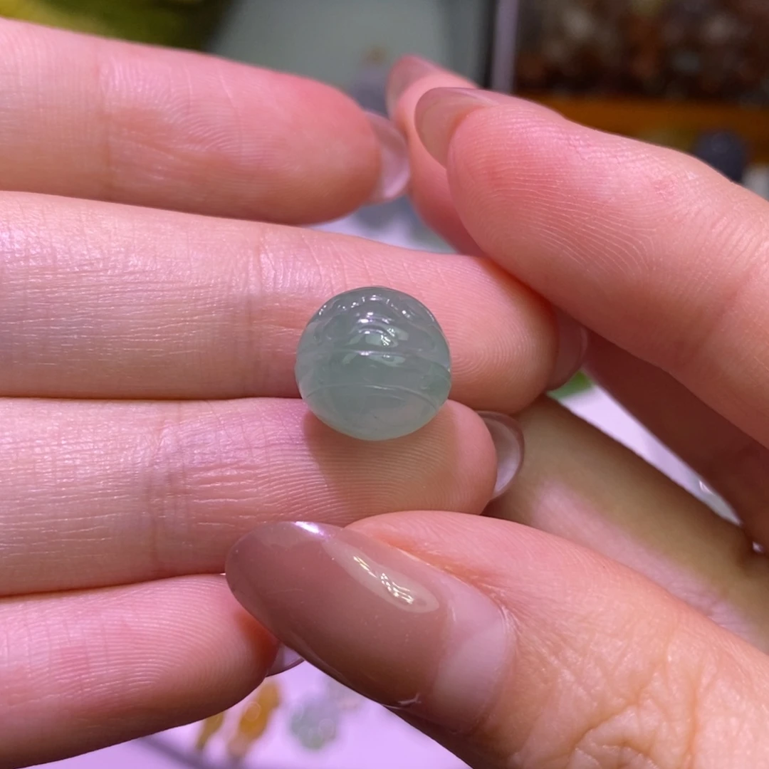 翡翠未镶嵌颈饰考*珠子